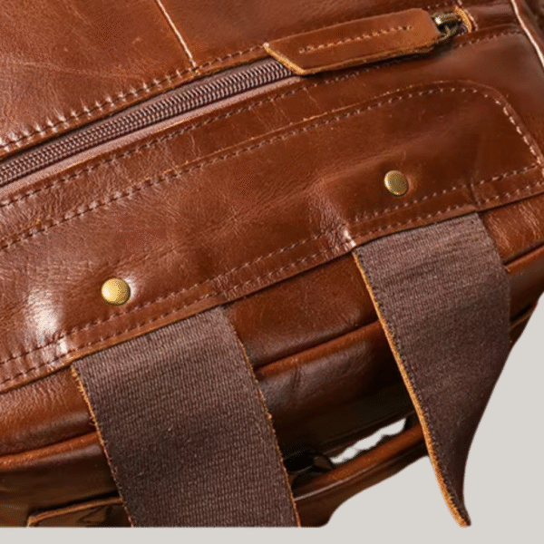 Mochila de Couro para Notebook de 15'' LeathFocus | Genebra - Imagem 7